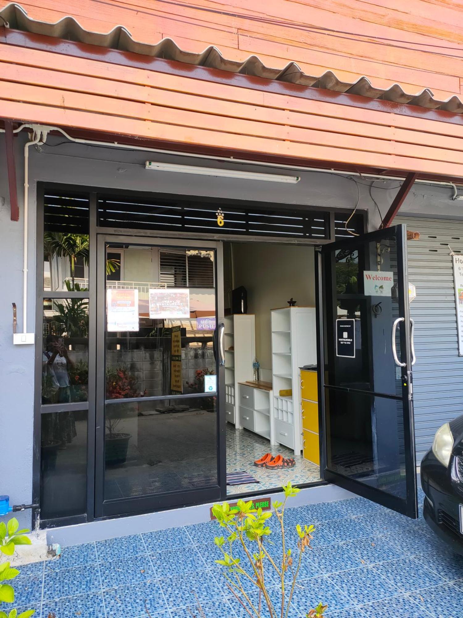 Home Stay At Tapae Chiang Mai Exterior photo